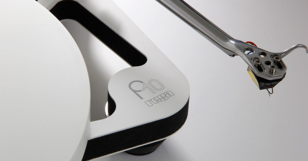 Gramofony Rega Planar 6, 8 i 10 teraz w białym wykończeniu