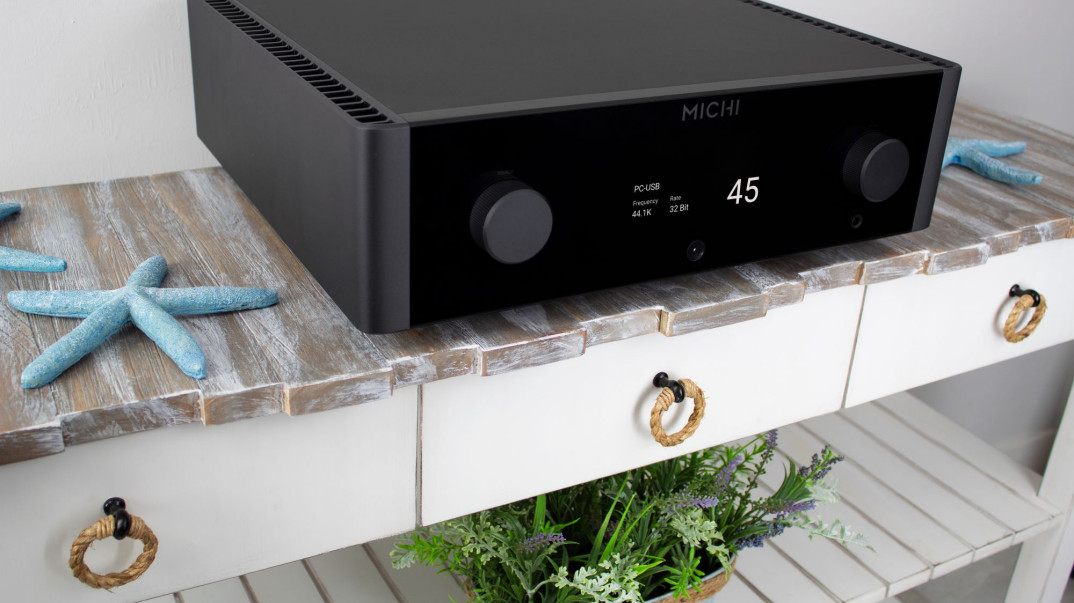 Wzmacniacze zintegrowane Rotel Michi X5 i X3