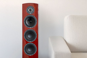 Diamond F-100 v.3 - nowa flagowa kolumna Tagi Harmony 