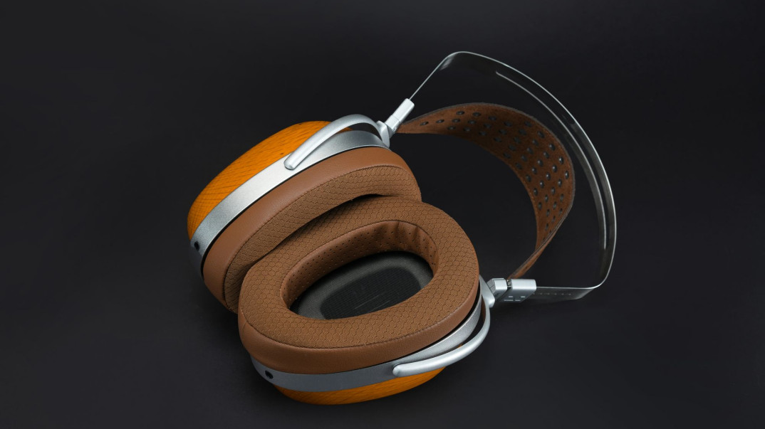 HiFiMAN prezentuje nowe słuchawki - model Audivina