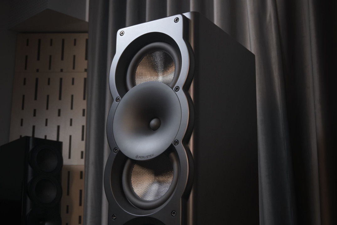 Perlisten prezentuje nową serię A - kolumny A4t, A3t oraz A3m