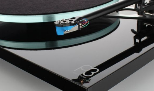 Gramofon Rega Planar P3 w ofercie salonu Planeta Dźwięku