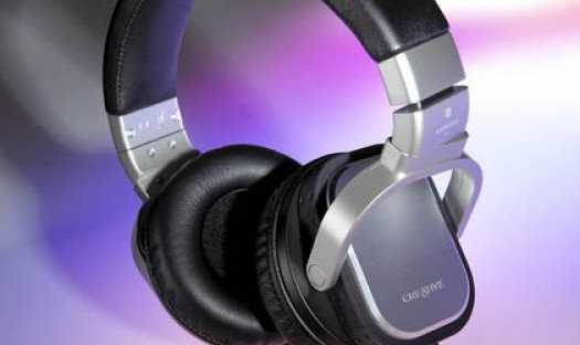 Większe Aurvany i odtwarzacz z ręcznikiem