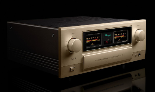 ACCUPHASE