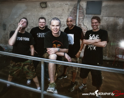 Dog Eat Dog podczas Gitarowego Rekordu Guinnessa we Wrocławiu