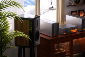 Quad Revela 1 - konstrukcja 2-drożna i przetwornik typu "True Ribbon" 