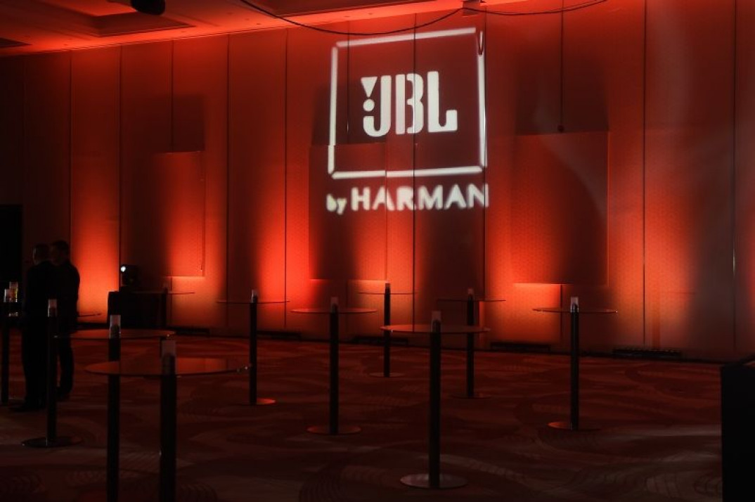 JBL Night