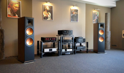 Odsłuchy kolumn Klipsch RF-7 III w salonie Q21