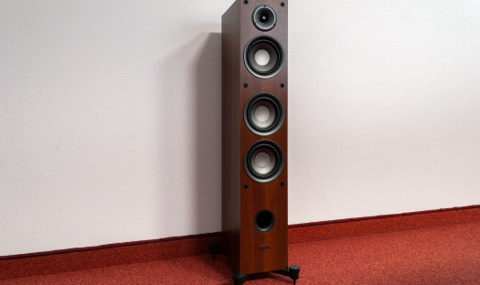 Nowa kolumna podłogowa Taga Harmony TAV-507F