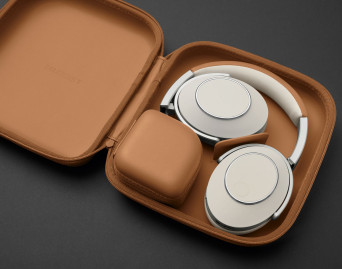 Słuchawki T+A Solitaire T w nowym eleganckim kolorze - Cognac White