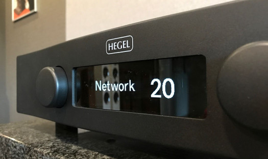 Prezentacja wzmacniacza Hegel H90 w salonie Q21