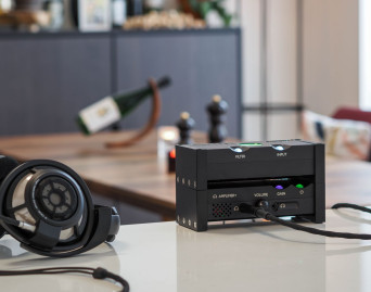 Wzmacniacz zintegrowany Chord ANNI