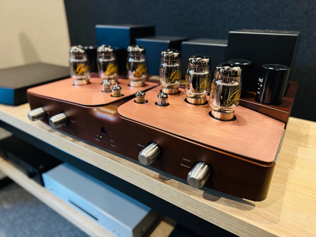 Unison Research Performance Anniversary w salonie Q21. Skorzystaj z programu Trade-In