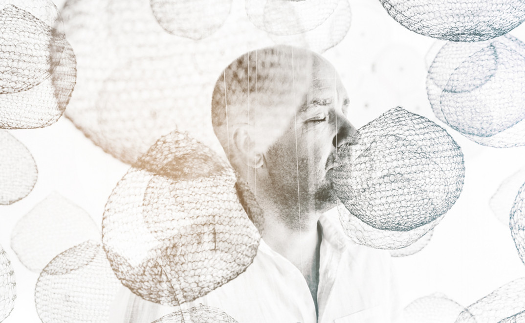 Marek Napiórkowski: nowy teledysk i trasa koncertowa