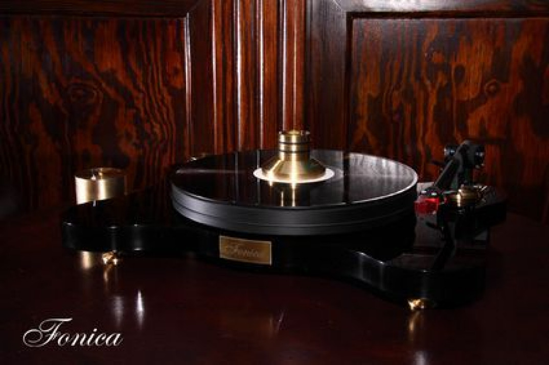 Prezentacja gramofonu Fonica F-600 w Premium Sound