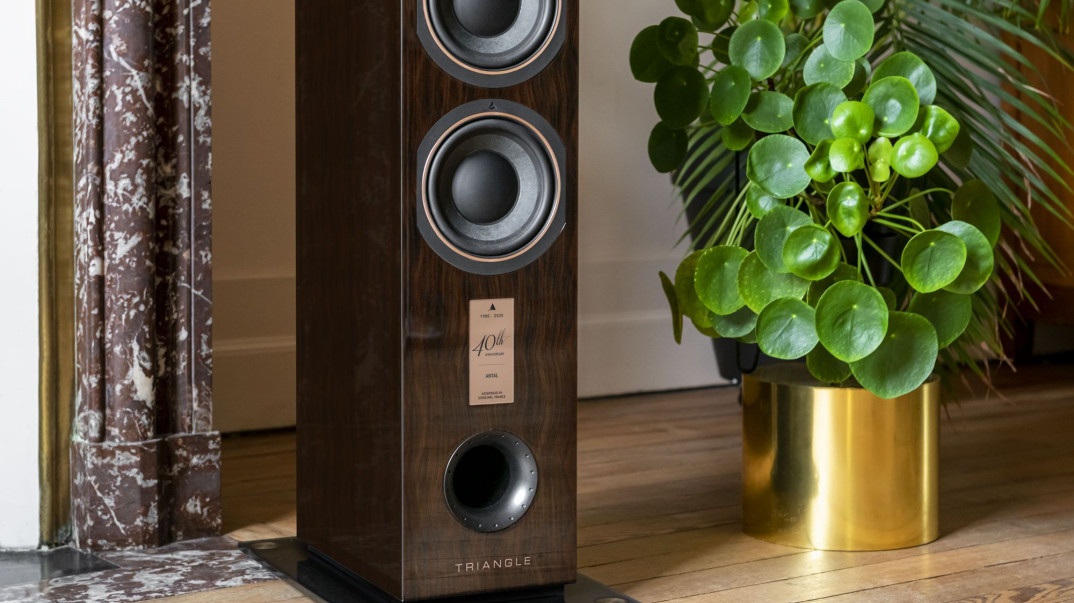 Triangle świętuje urodziny i wypuszcza jubileuszowe kolumny  w limitowanej liczbie