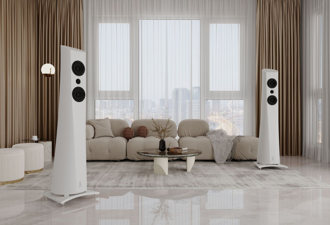 Estelon prezentuje nowe futurystyczne kolumny głośnikowe - Aura