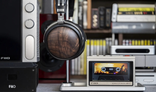 Odtwarzacz muzyczny FiiO M21 - tryb Desktop i dwustopniowy układ wzmacniający