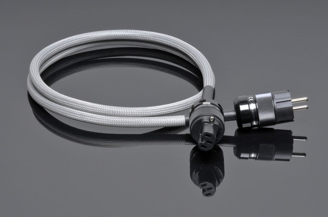 Ekranowany przewód zasilający GigaWatt LC-1 EVO