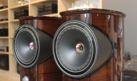Prezentacja kolumn głośnikowych Fyne Audio F1.8 w salonie Q21