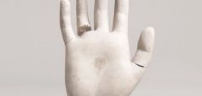 "Built on Glass" - Chet Faker prezentuje nową płytę