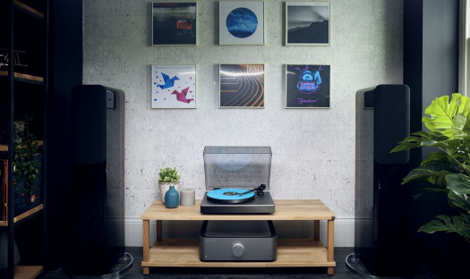 Gramofon z napędem bezpośrednim Cambridge Audio Alva TT