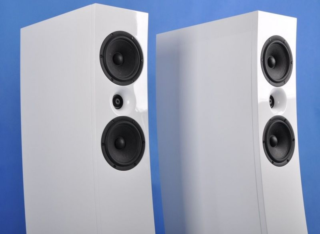 Sounddeco Sigma 2 w salonie audio-video Benefit