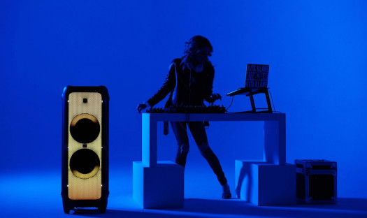 Wyjątkowy głośnik na imprezę - JBL Partybox 1000