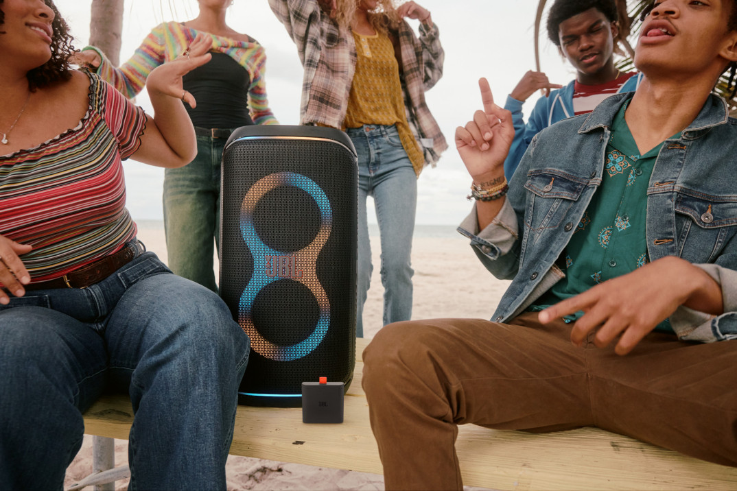 JBL Battery 200 i 400 – zapasowe akumulatory do głośników PartyBox i Xtreme