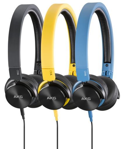 AKG Y40