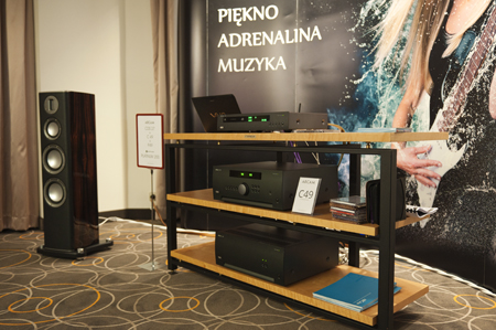 Arcam CDS 27, C49 i P49 z kolumnami Monitor Audio Platinum 200