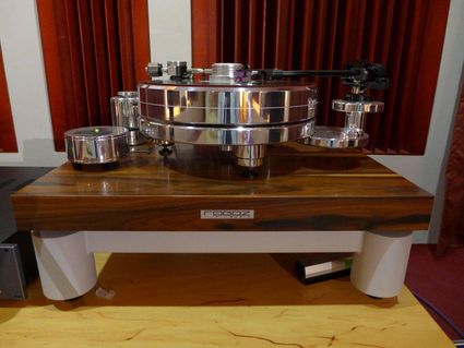 Analog Day we wrocławskim salonie Fusic