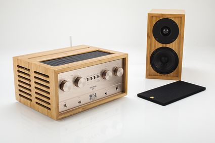 iFi Audio Retro w salonie Q21 iFi Audio Retro w salonie Q21