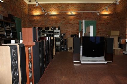 salon-hi-fi-studio1_max_01