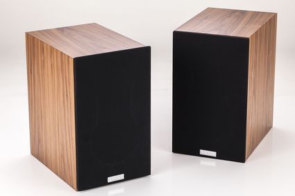 Nowe monitory Xavian NEOX1